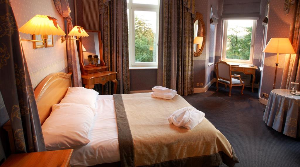 Hotel Martin'S Manoir Genval Esterno foto